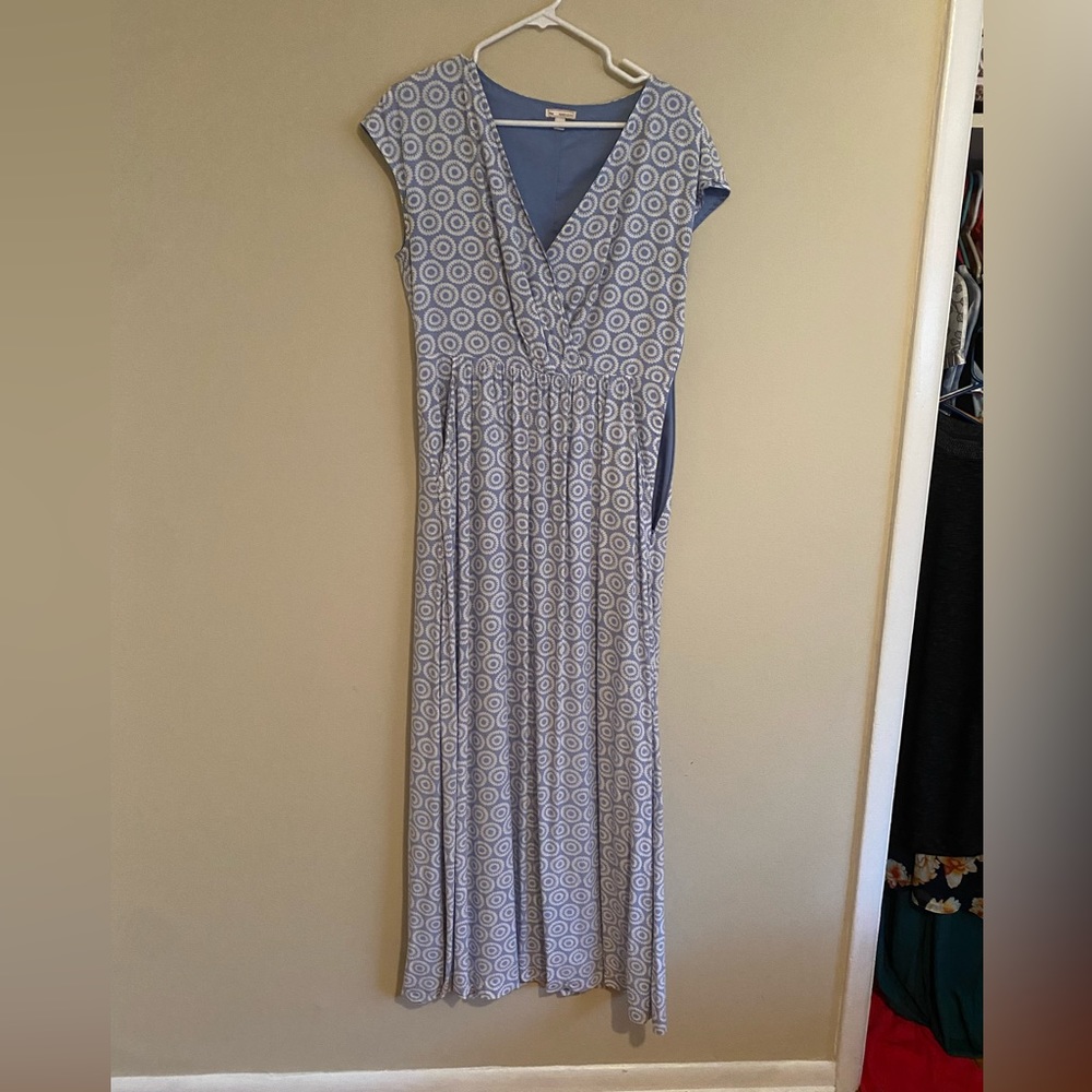 Gap Blue and White Maxi Dress